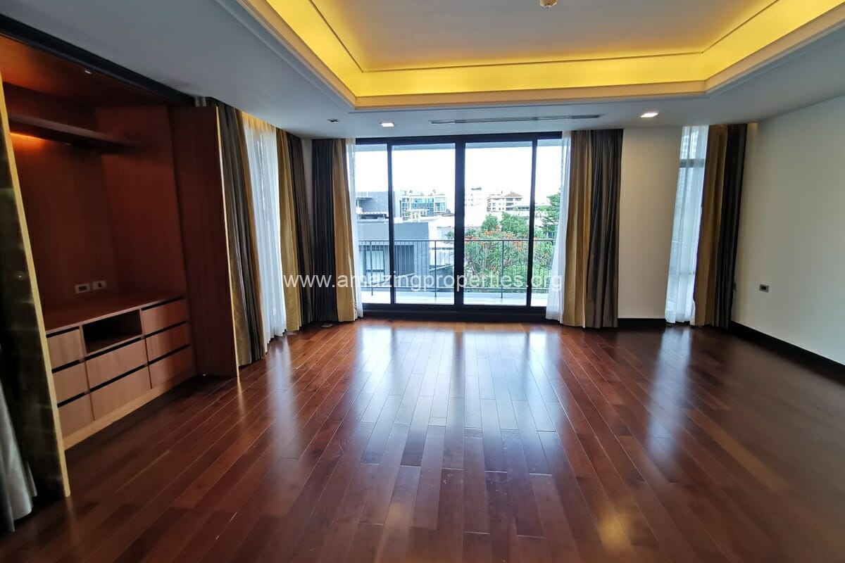 Raveevan-Suites-4-bedroom-apartment-8-3413.jpg
