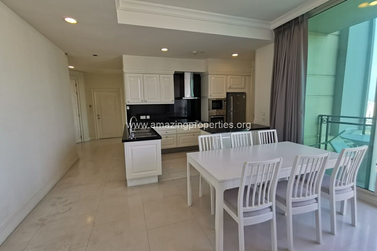 Royce-private-Residences-2-bedroom-14-8693.jpg