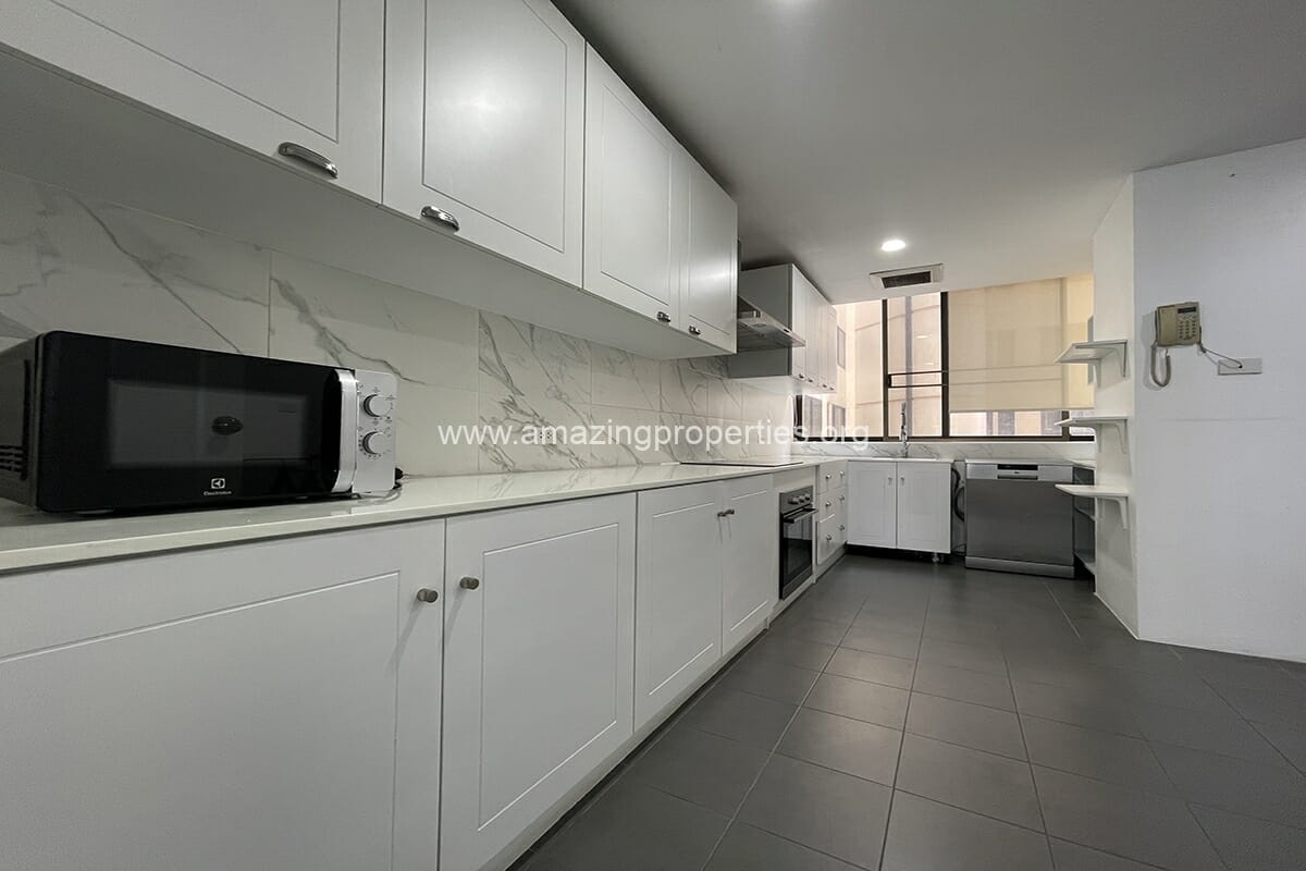 Ruamsuk-Condominium-3-bedroom-24-3205.jpg