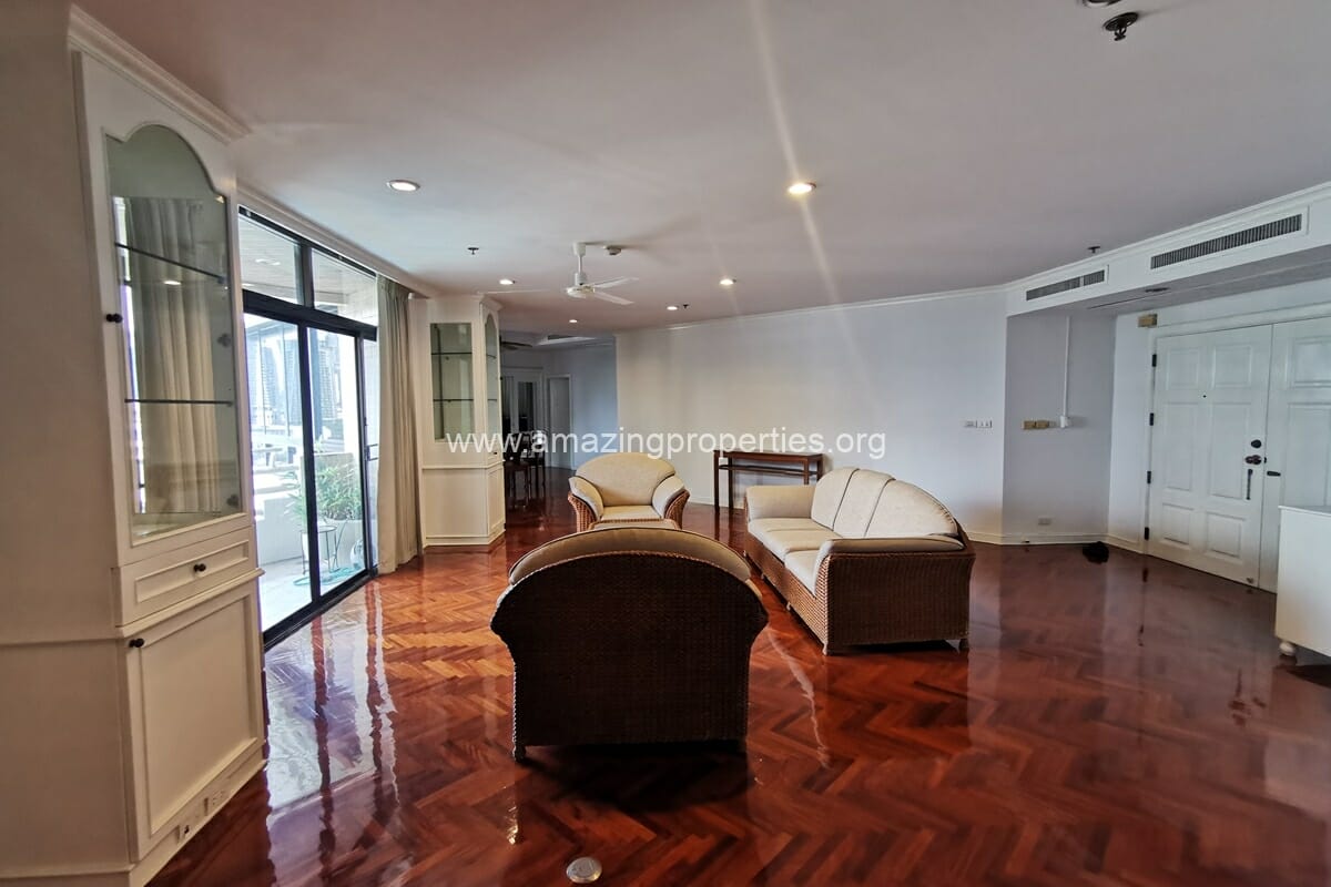 Ruamsuk-Condominium-3-bedroom-9-8046.jpg