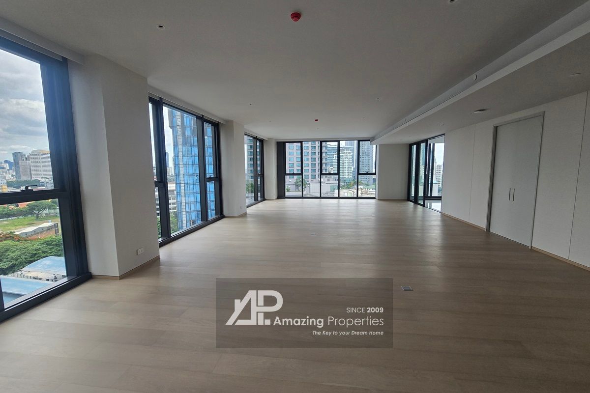 SCOPE-Thonglor-4-bedroom-(2)-7246.jpg