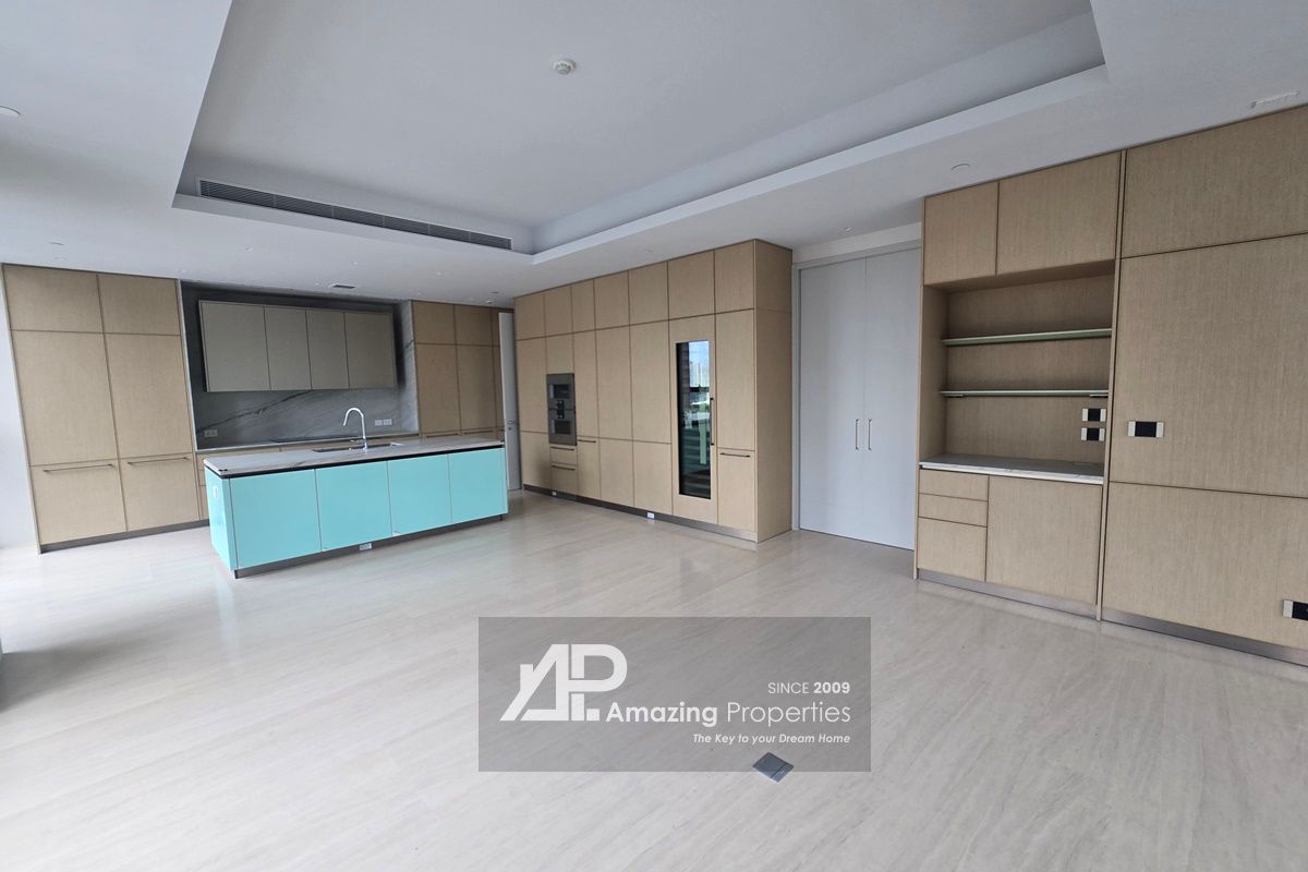SCOPE-Thonglor-4-bedroom-(4)-8591.jpg