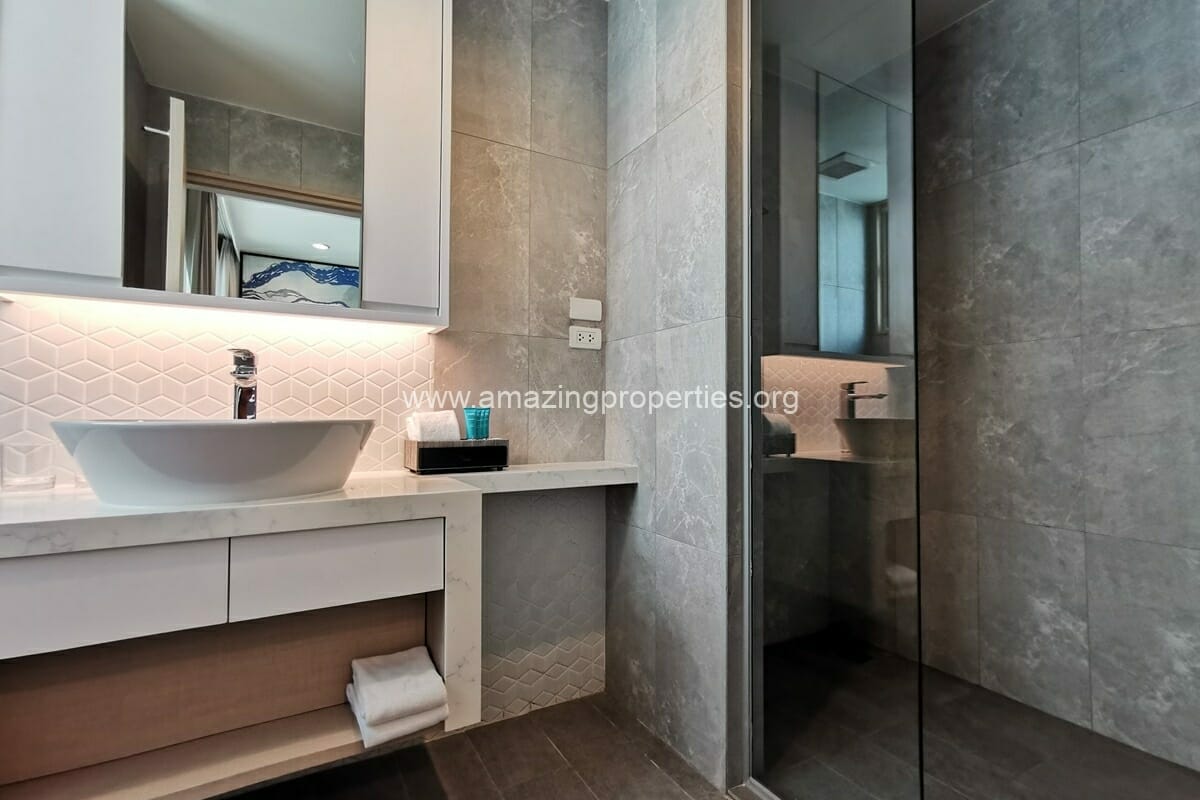 Shama-Lakeview-Asoke-2-Bedroom-apartment-16-3654.jpg