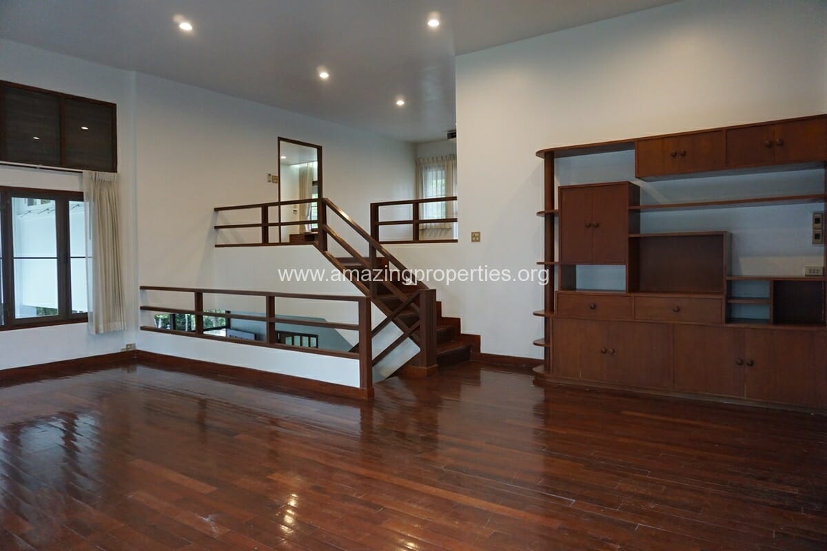 Single-house-with-Garden-for-Rent-Ploenchit-18-6872.jpg