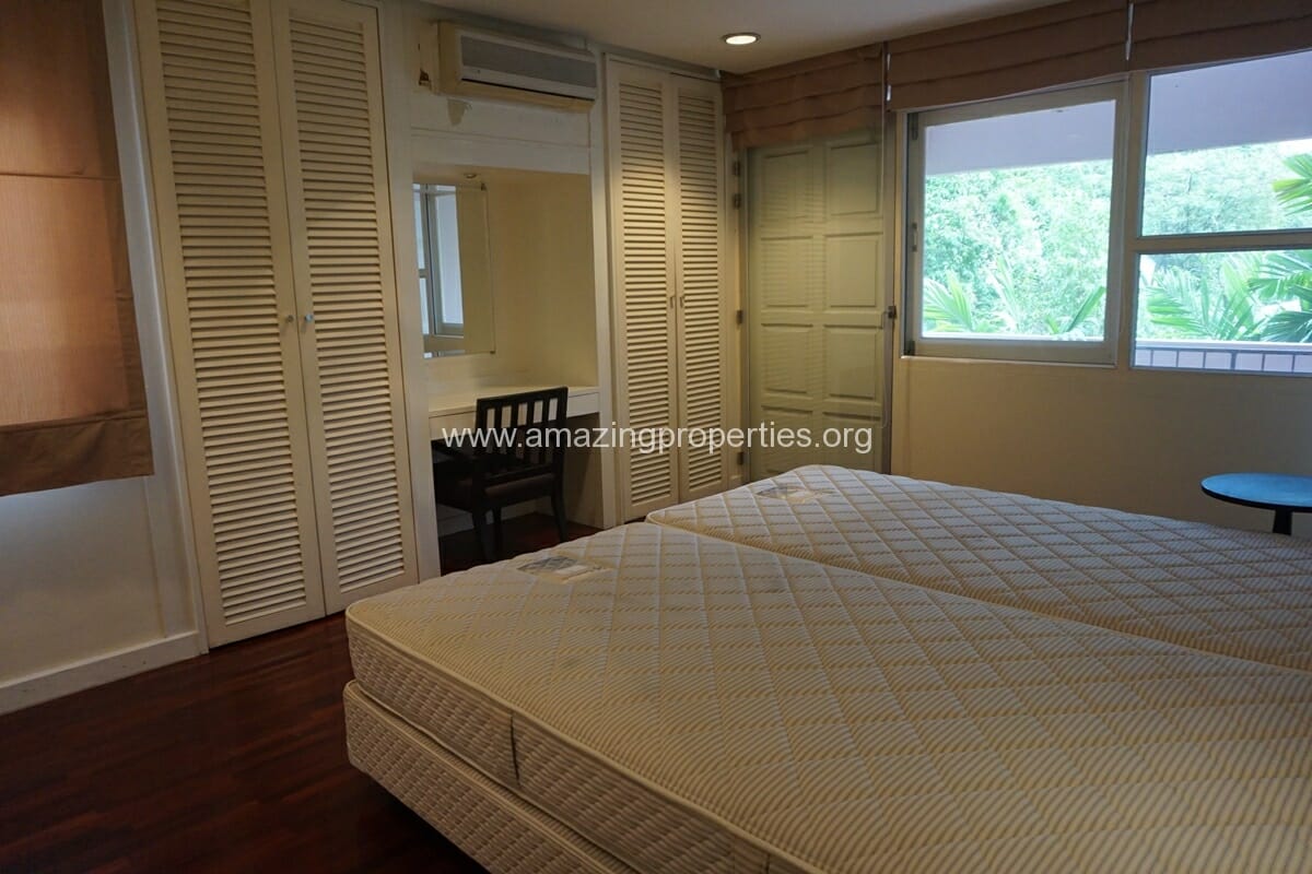 Siri-Apartment-2-Bedroom-7-8266.jpg