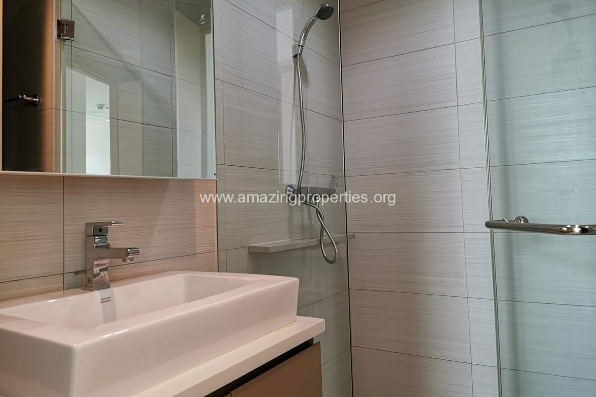 Siri-at-Sukhumvit-2-bedoom-condo-10-9777.jpg