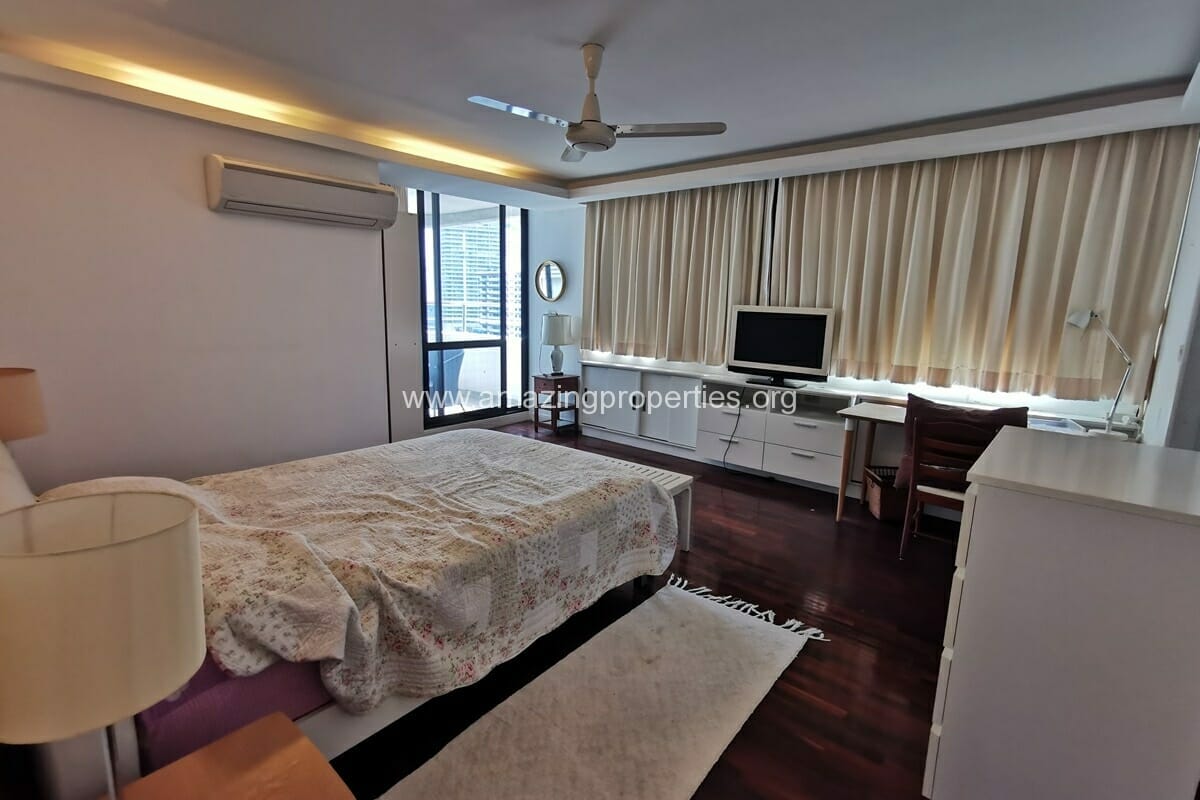 Sukhumvit-casa-3-Bedroom-condo-8-4835.jpg