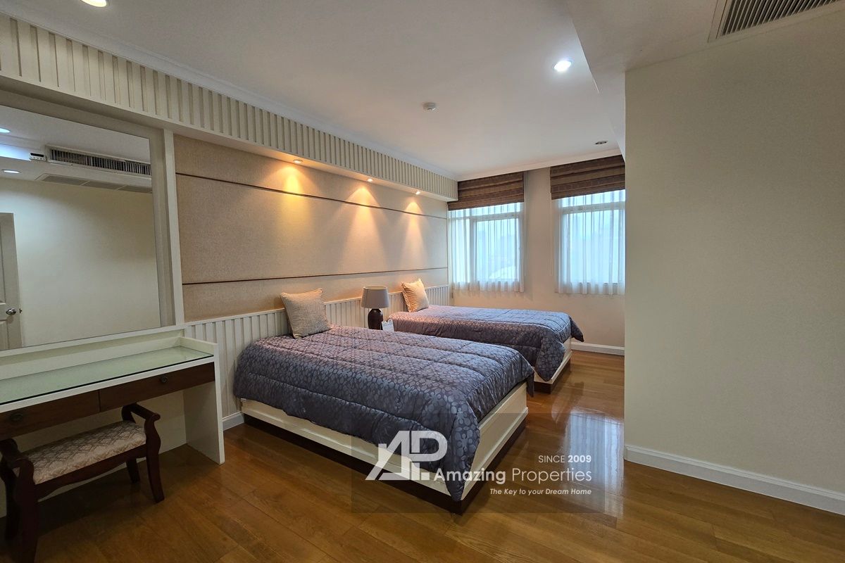 The-Cadogan-Private-Residence-3-bedroom-11-4111.jpg
