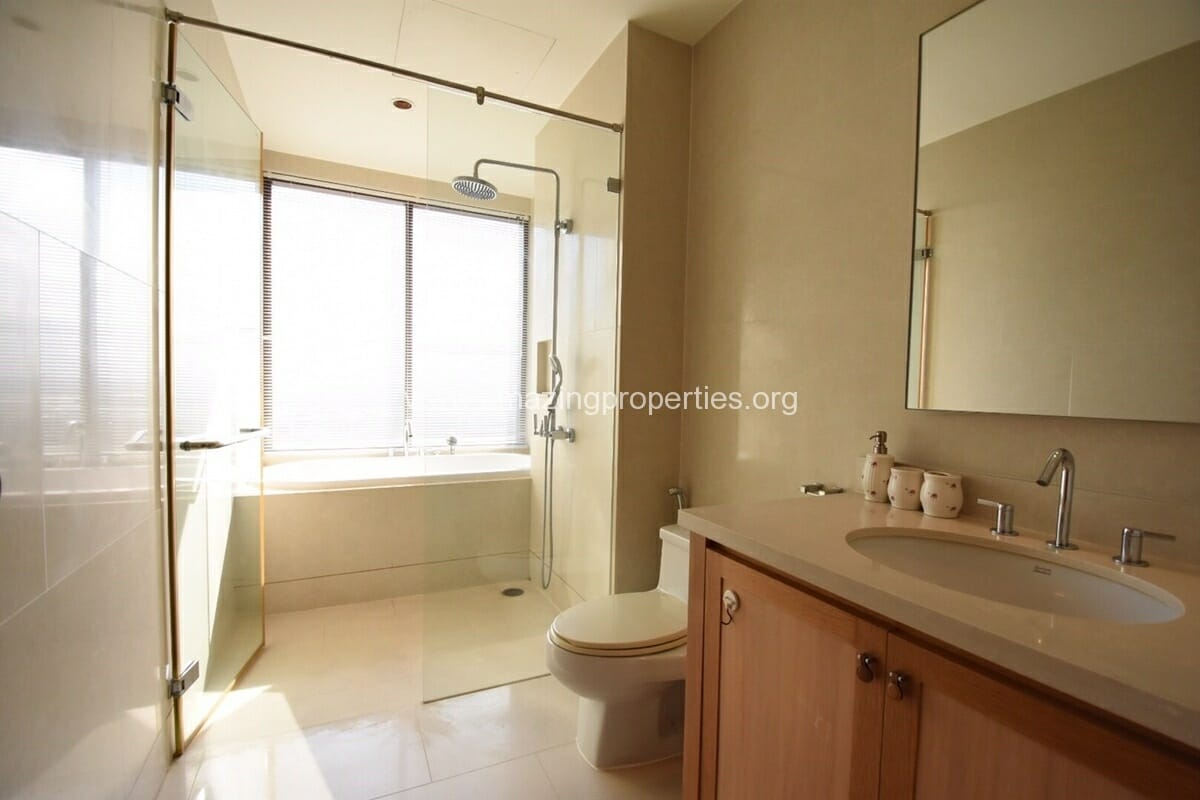 The-Emporio-Place-1-bedroom-6-3979.jpg