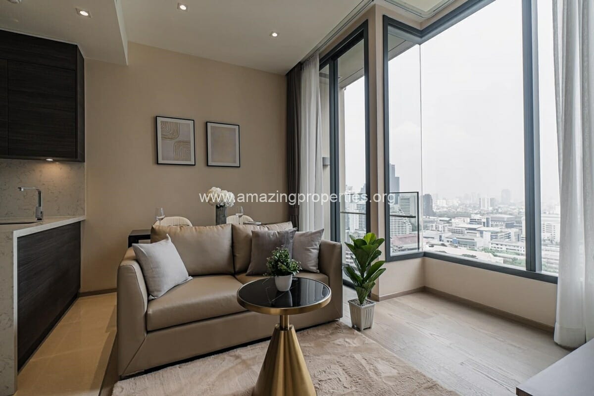 The-Esse-Asoke-1-Bedroom-12-3378.jpg