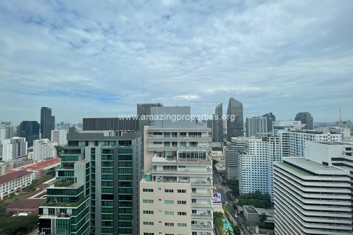 The-Esse-Asoke-1-bedroom-condo-2-8052.jpg