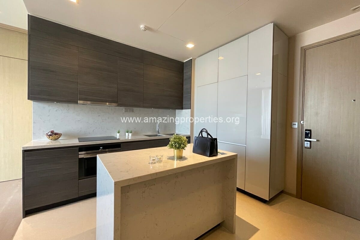 The-Esse-Asoke-2-bedroom-condo-14-1-3519.jpg