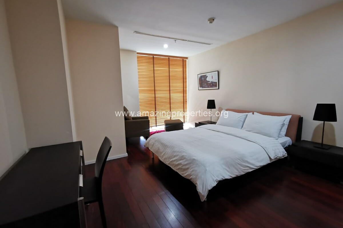 The-Legend-Saladaeng-2-Bedroom-Condo-13-3723.jpg