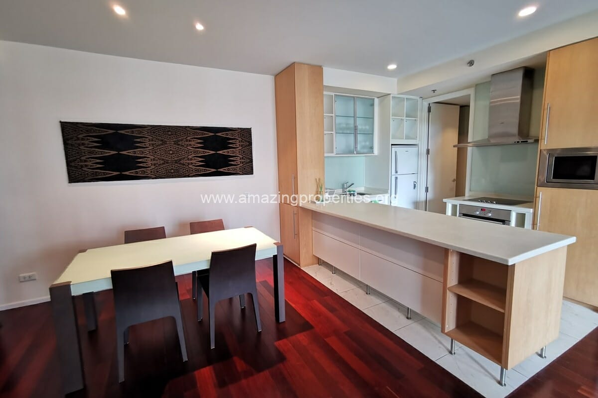 The-Legend-Saladaeng-2-Bedroom-Condo-25-9337.jpg