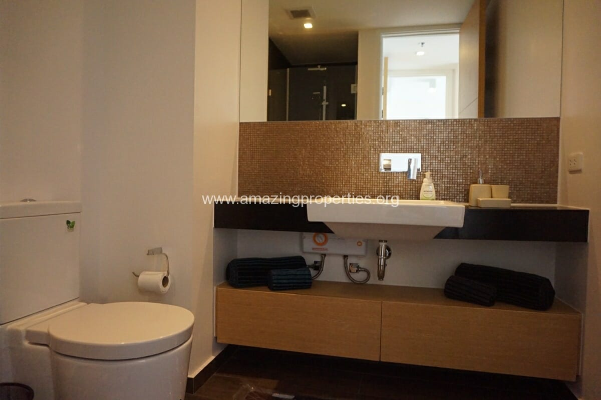 The-Lofts-Ekkamai-1-Bedroom-Condo-for-Rent-16-2627.jpg