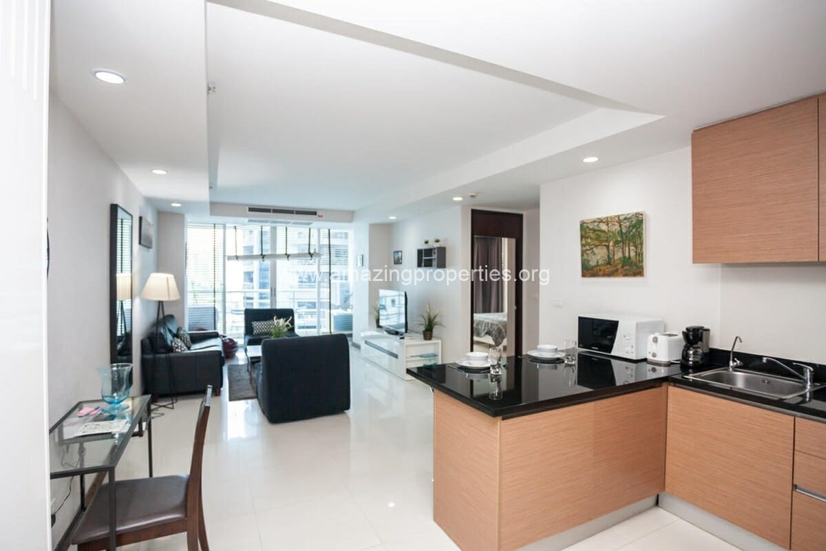 The-Rajdamri-1-bedroom-condo-2-8325.jpg