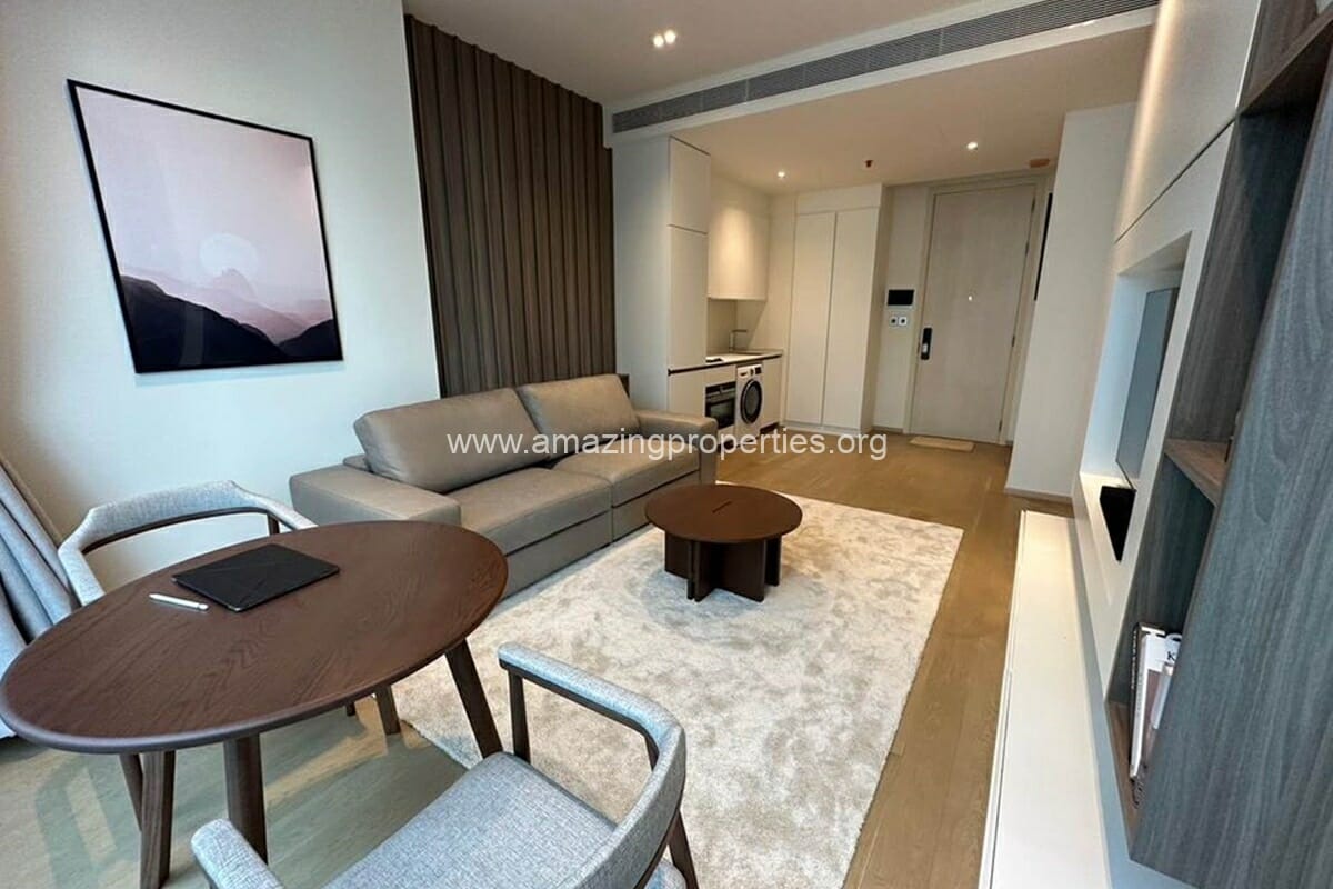 The-Strand-Thonglor-1-bedroom-6-1-1747.jpg