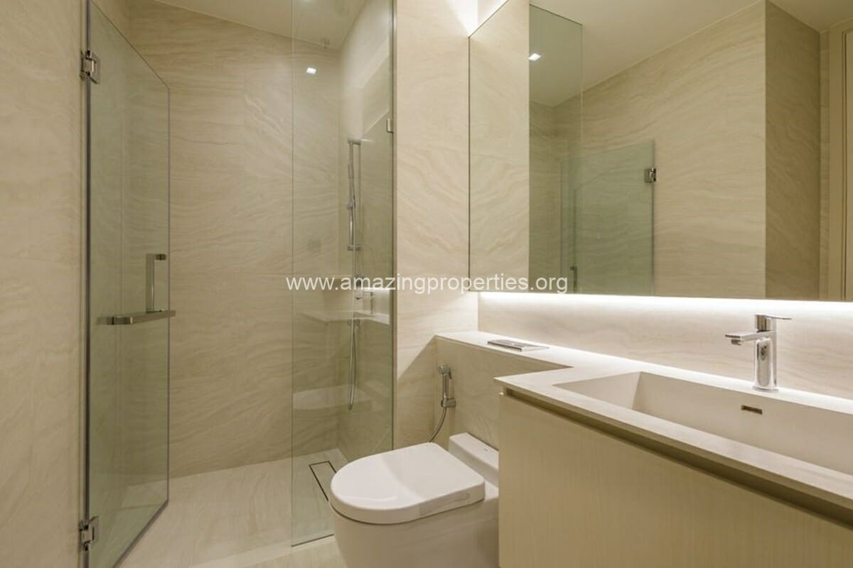 The-Strand-Thonglor-2-bedroom-14-2260.jpg