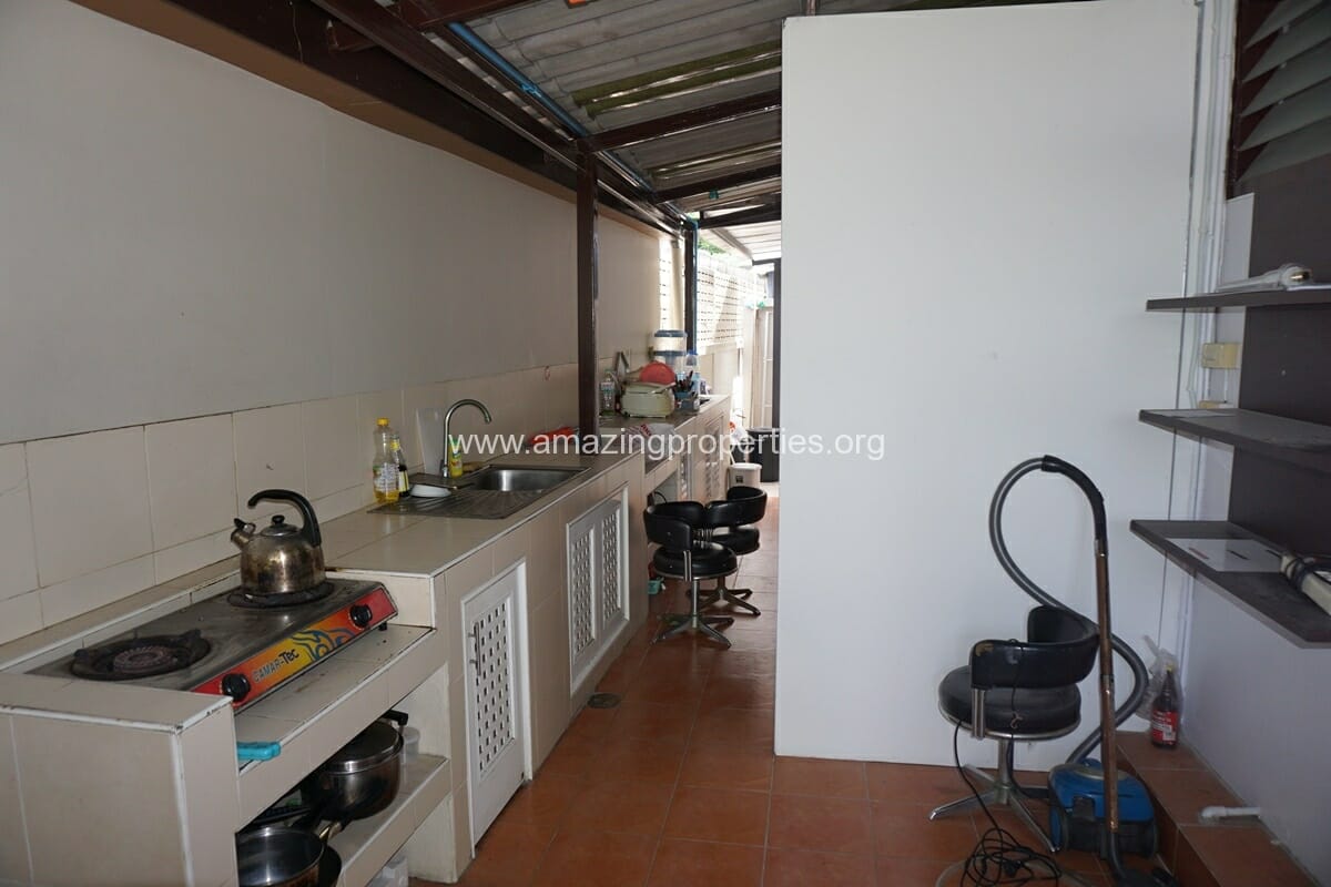 Thonglor-3-Bedroom-House-4-4161.jpg
