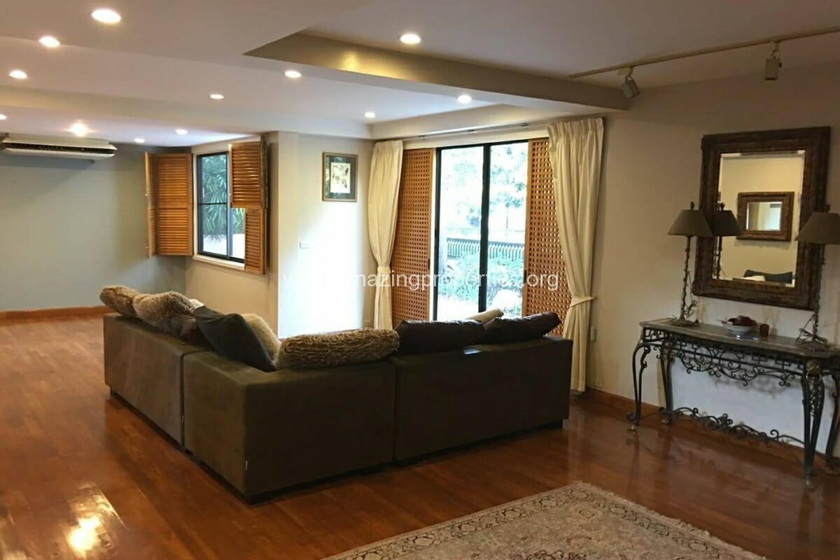 Thonglor-4-Bedroom-House-for-Rent-12-6067.jpg