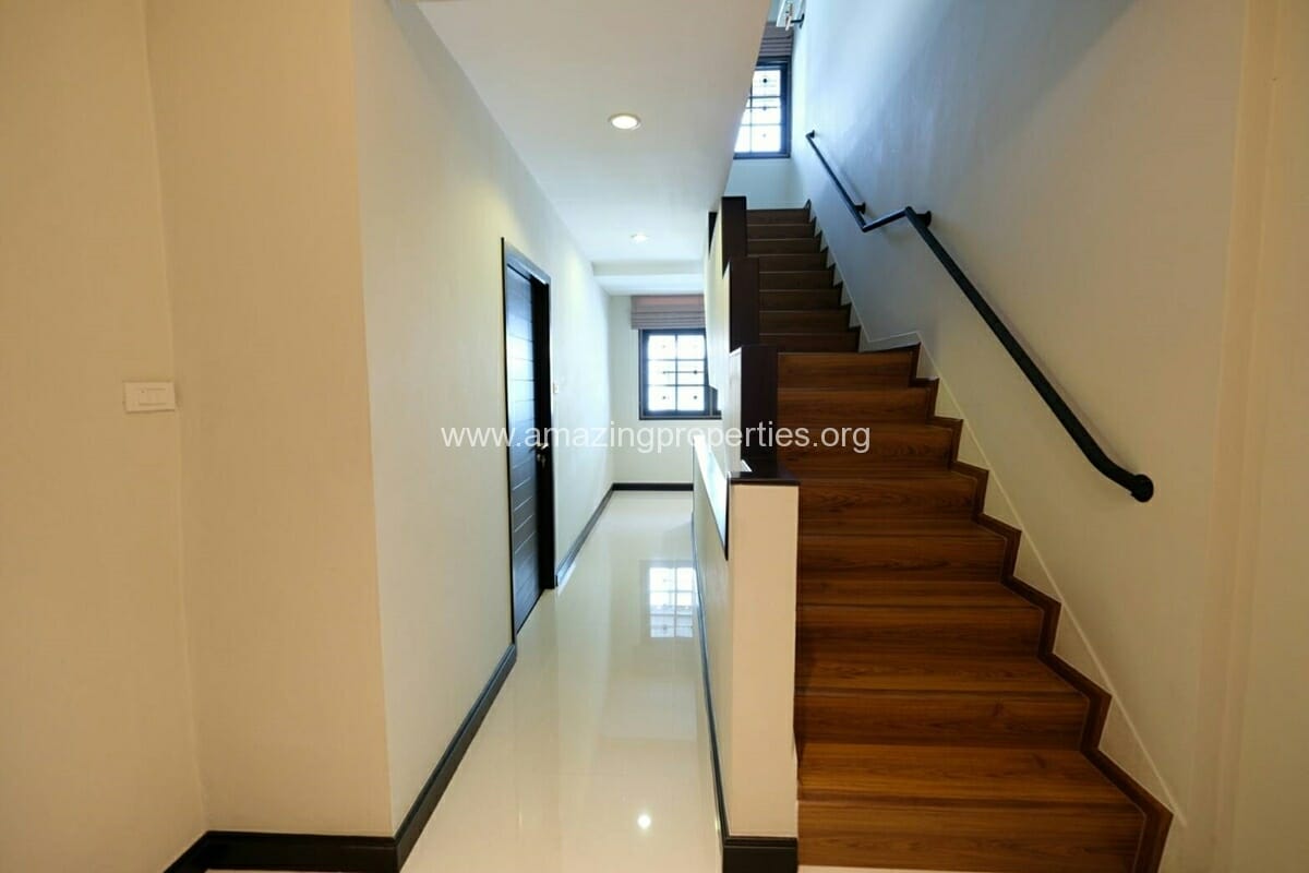 Thonglor-4-Bedroom-Townhouse-for-Rent-3-1104.jpg