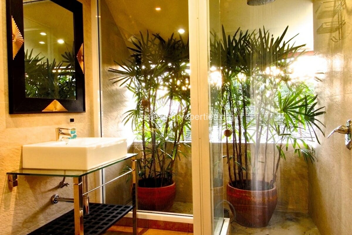 Thonglor-4-Bedroom-house-for-Rent-6-2844.jpg