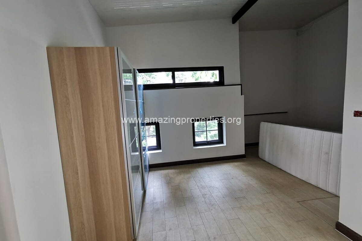 Thonglor-5-bedroom-house-5-7404.jpg