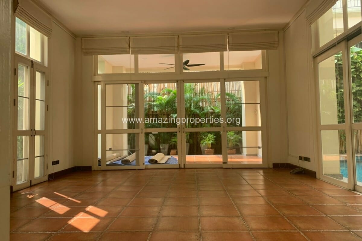 Thonglor-5-bedroom-house-for-Rent-1-3748.jpg
