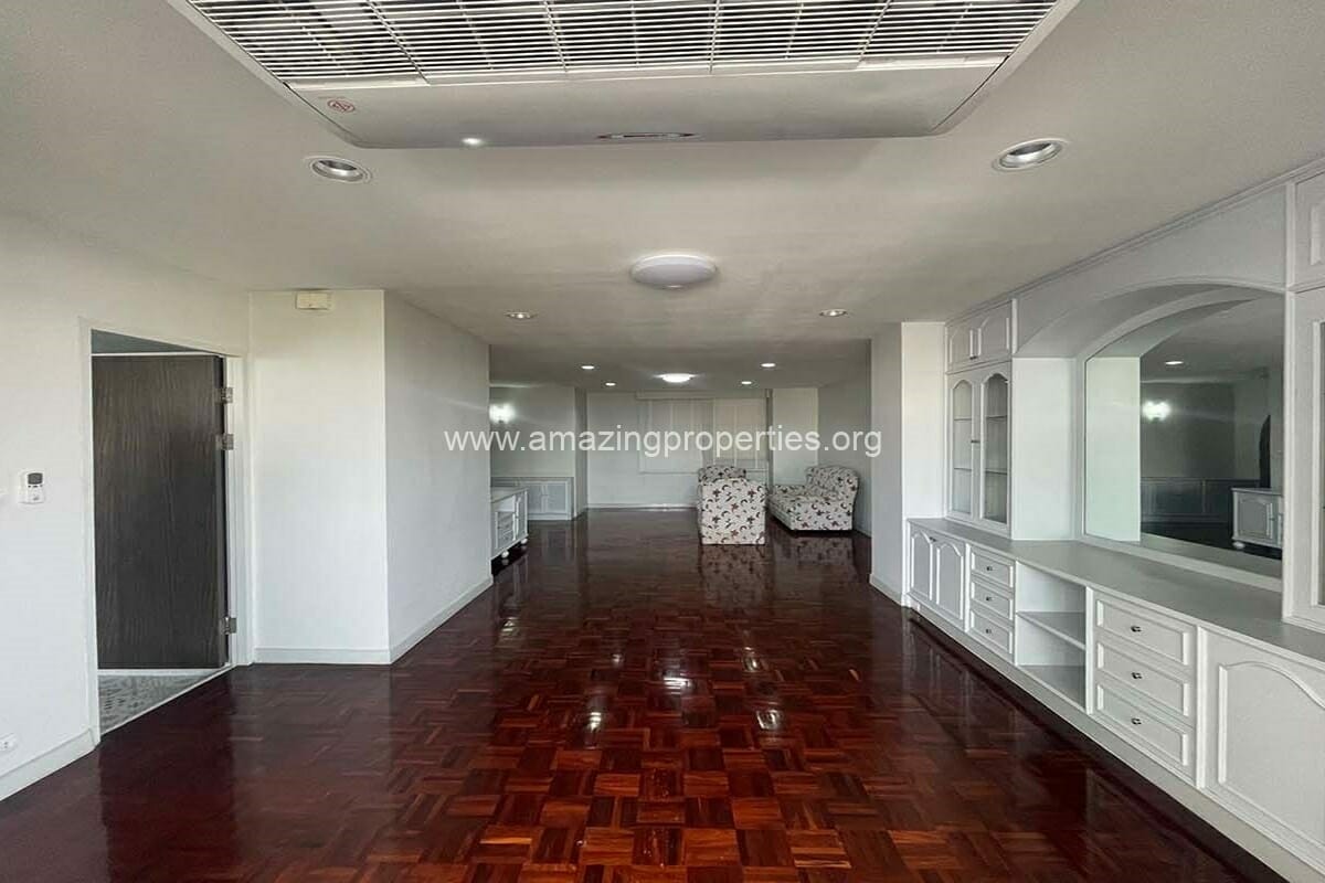 Tongthip-Mansion-2-bedroom-condo-11-6451.jpg