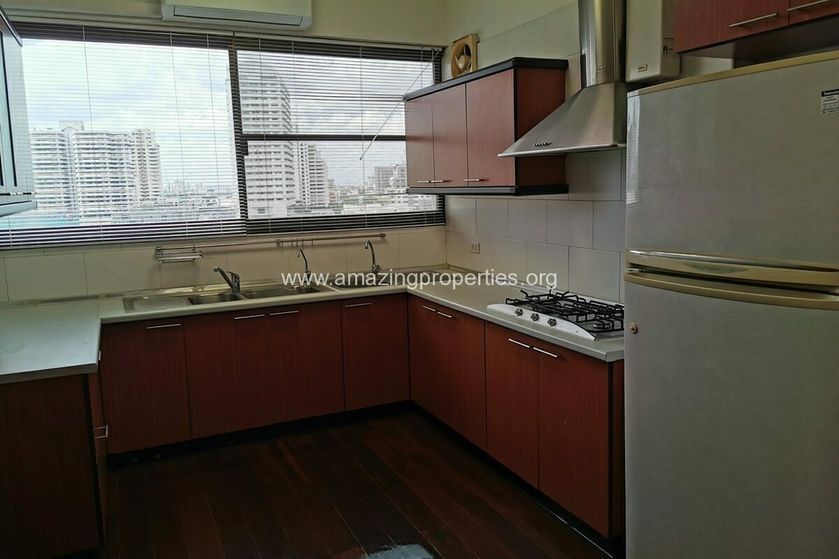 Tongthip-Mansion-3-Bedroom-Condo-Phrom-Phong-7-1-7036.jpg