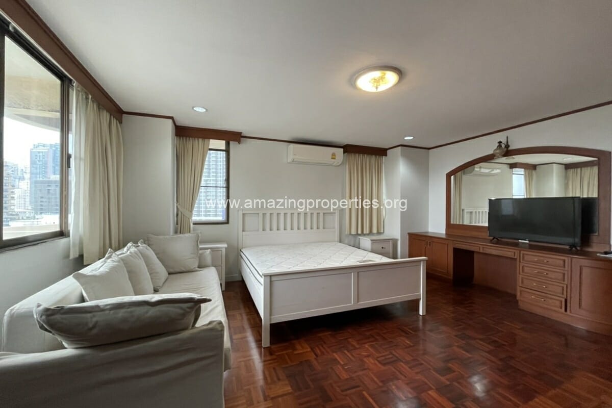 Tongthip-Mansion-3-bedroom-condo-8-3171.jpg