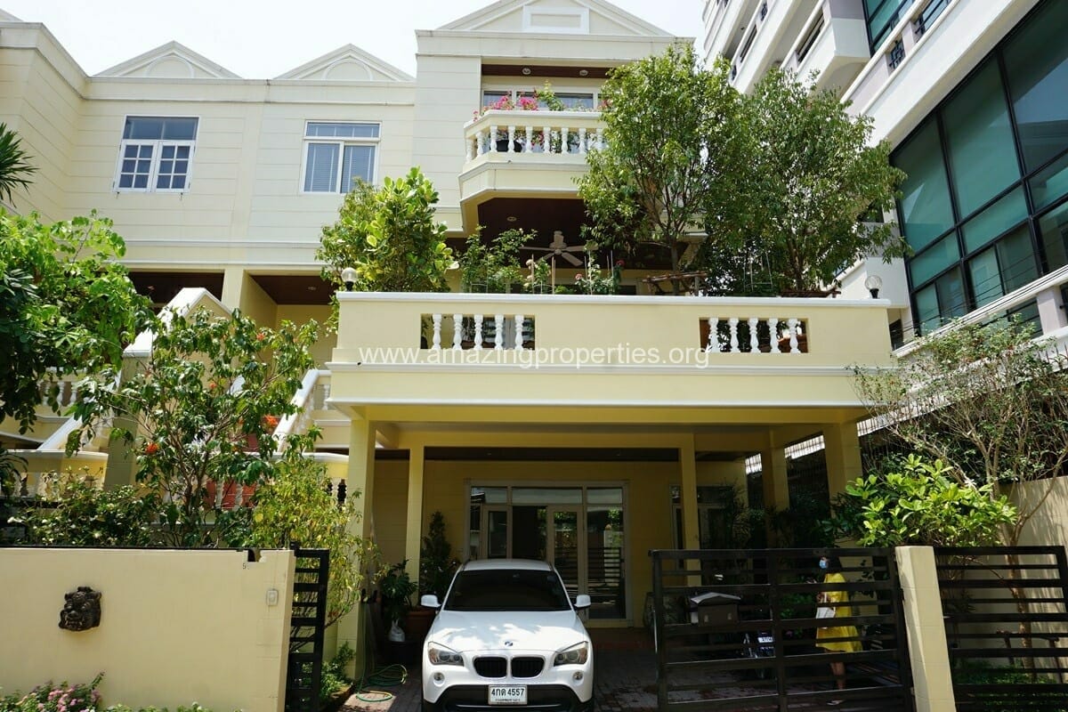 Townhouse-for-rent-Phrom-Phong-1-4775.jpg