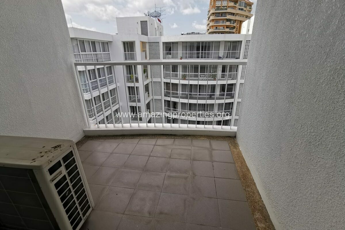 Triplex-3-bedroom-Ekkamai-Gardens-21-9509.jpg