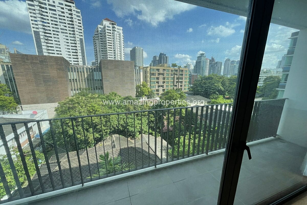 Unfurnished-3-Bedroom-apartment-Thonglor-3-1-2991.jpg