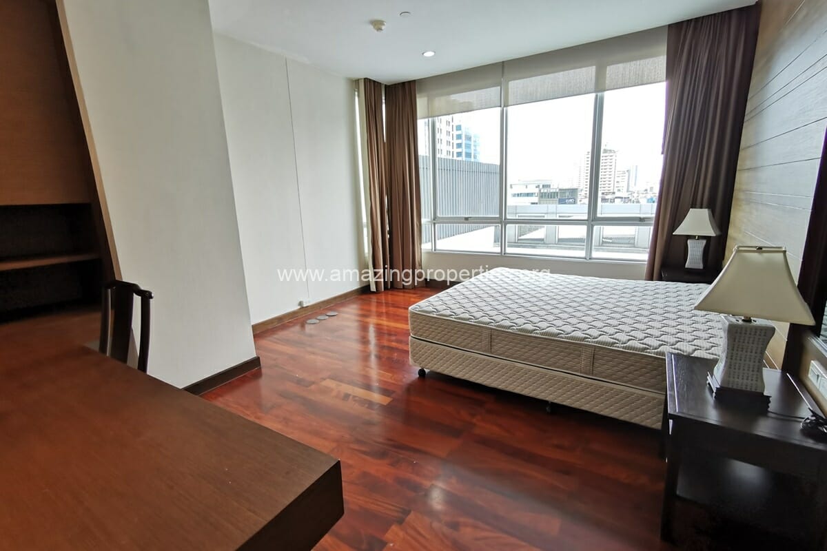Vasu-the-residence-2-bedroom-with-large-balcony-16-1-3004.jpg