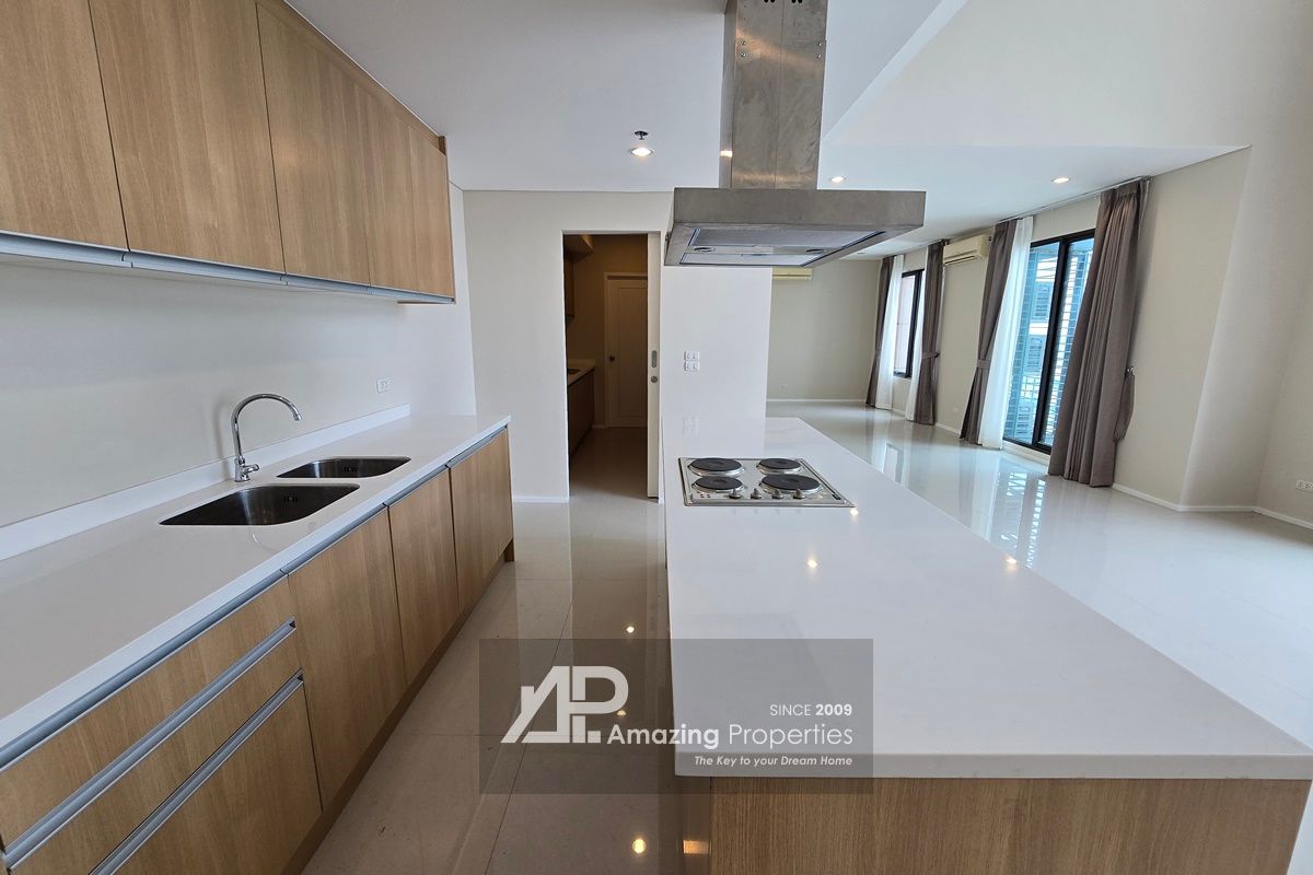 Villa-Asoke-Duplex-Penthouse-11-2113.jpg