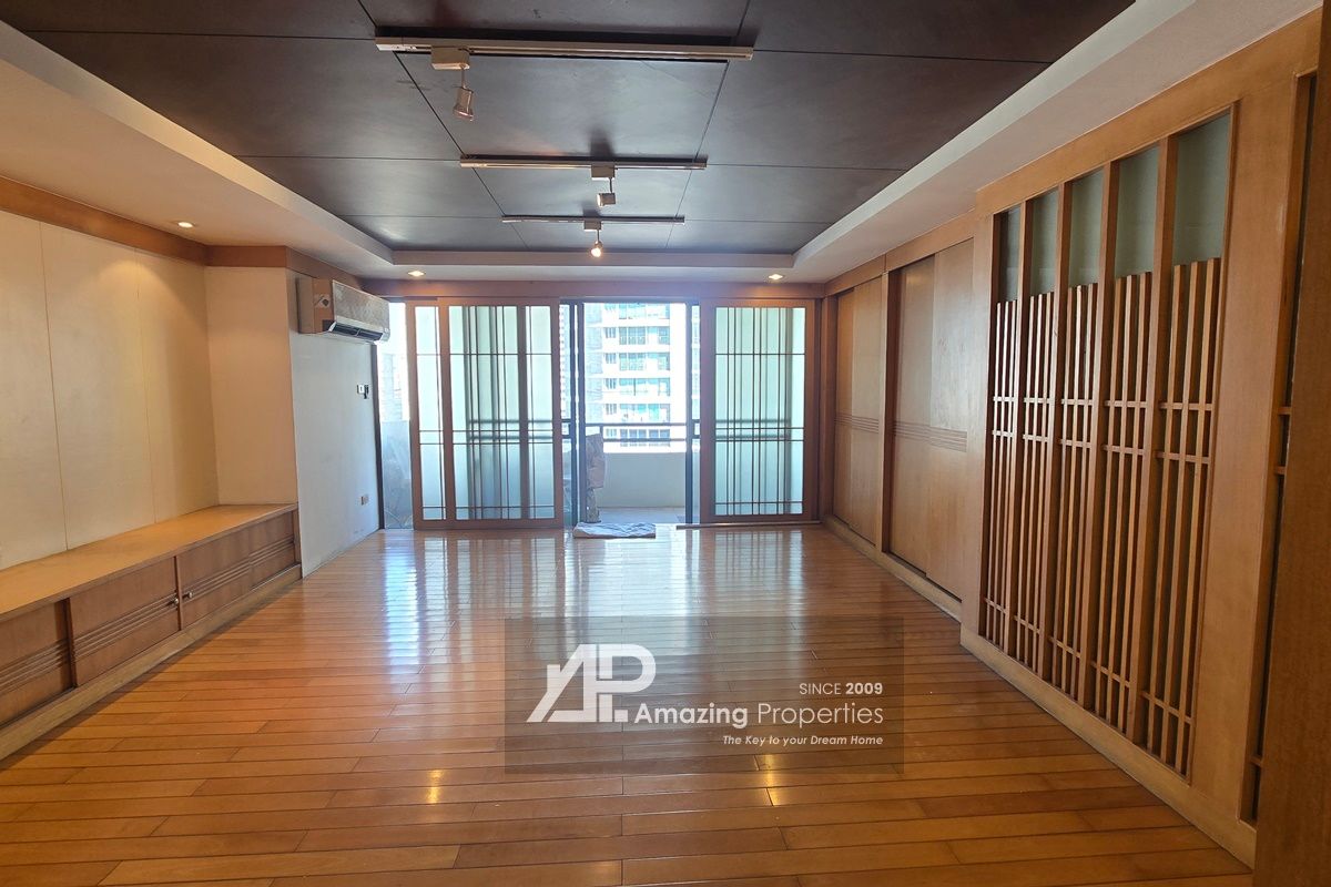 Wattana-Heights-3-Bedroom-for-Sale-(4)-1255.jpg