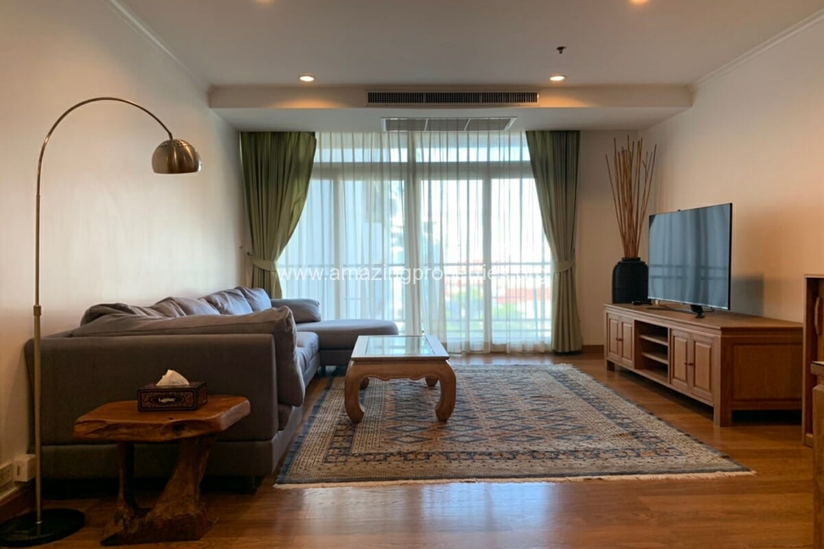 Wattana-Suite-2-bedroom-condo-for-rent-1-1012.jpg