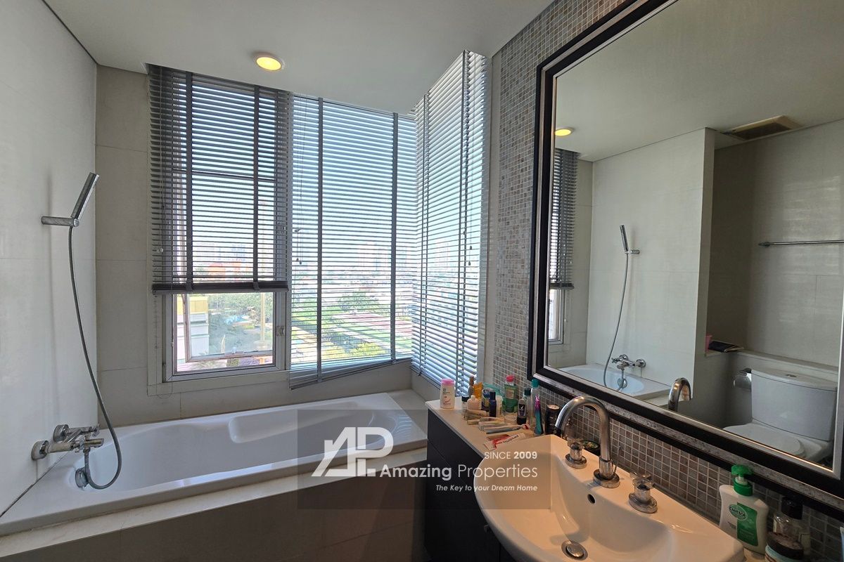 img_1766645423_Watermark_Chao_Phraya_3_bedroom_for_sale__2__QZ1dBkT0v.jpg