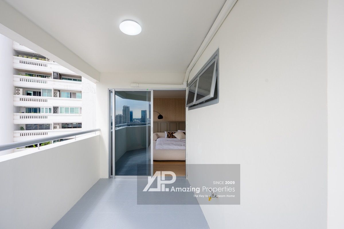 img_1776652546_2BR_Waterford_Diamond_Sukhumvit____11__XsJxCry1-.jpeg