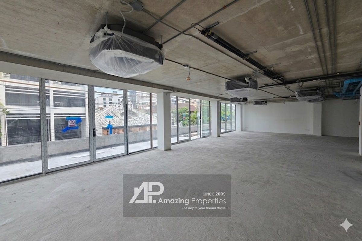 img_1778042645_Phrom_Phong_Commercial_Space_with_balcony__1__q3hdLD_21.jpg