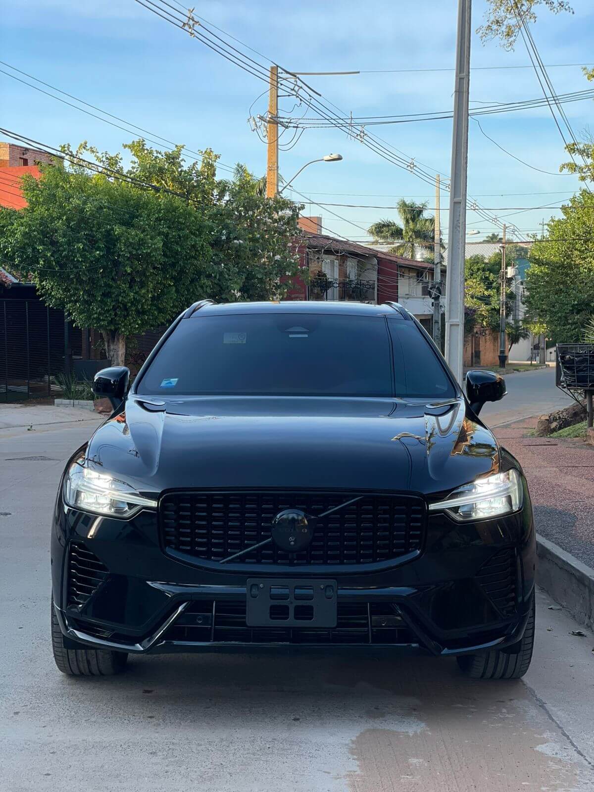 VOLVO XC60 2025