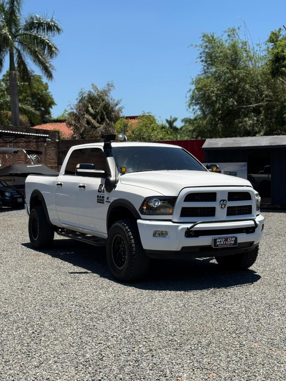 DODGE RAM LARAMIE 2500 2015