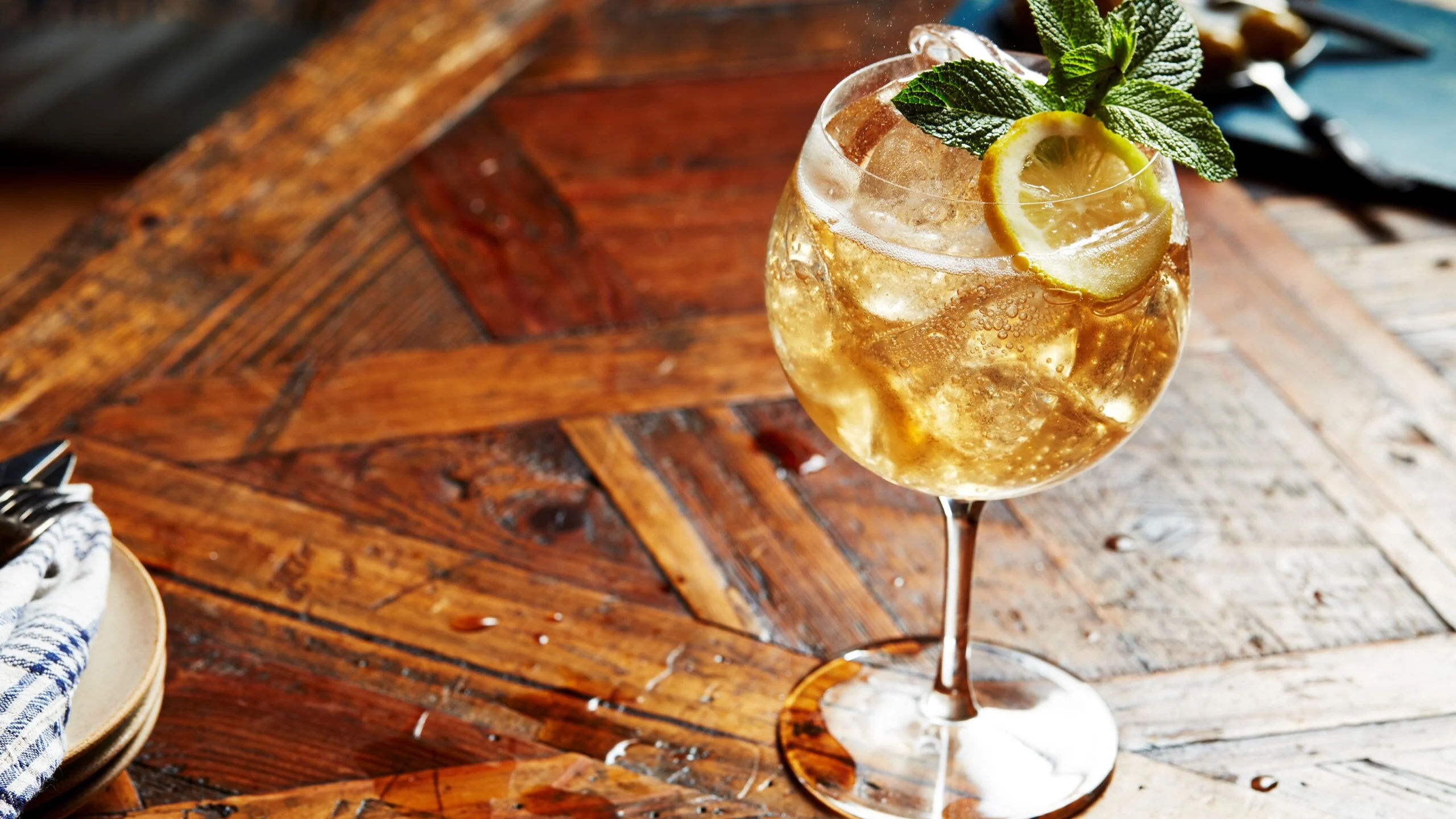 Ballantine's Ginger Ale cocktail