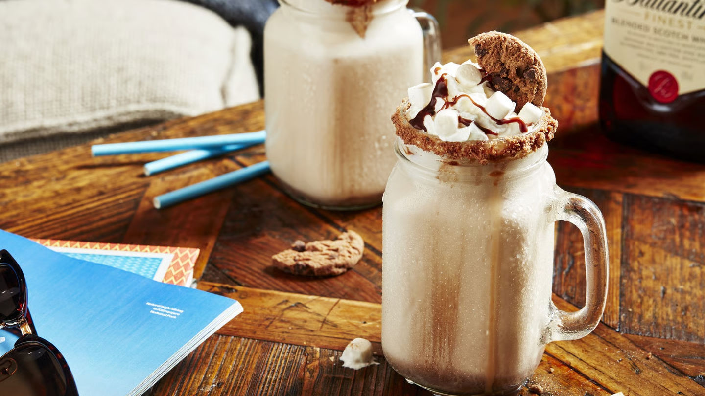 Ballantine's Whisky Milkshake
