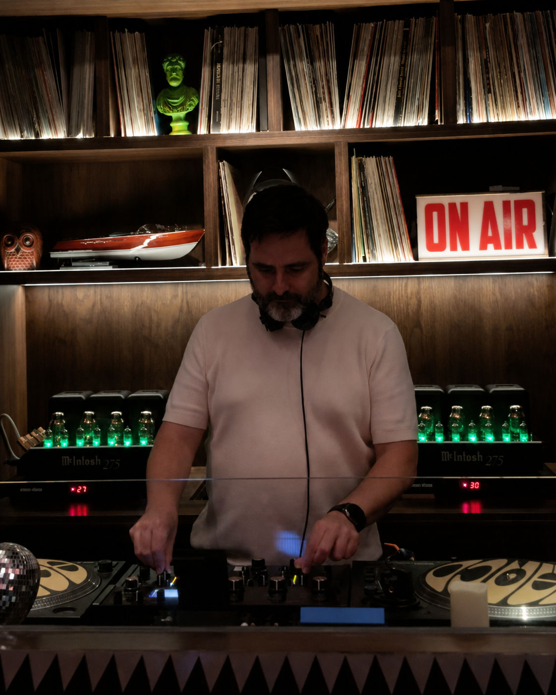 listening bar