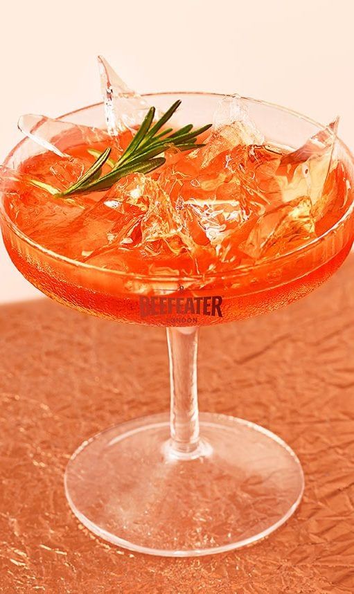 beefeater negroni cocktail aspect ratio 375 630