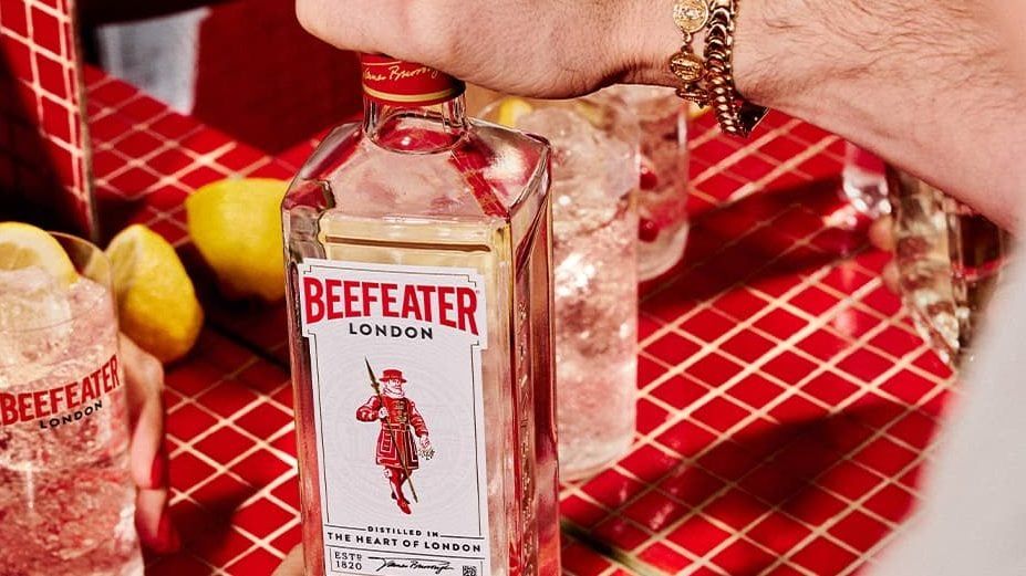 How is Gin Made & What Is It Made From? │ Beefeater Gin USA