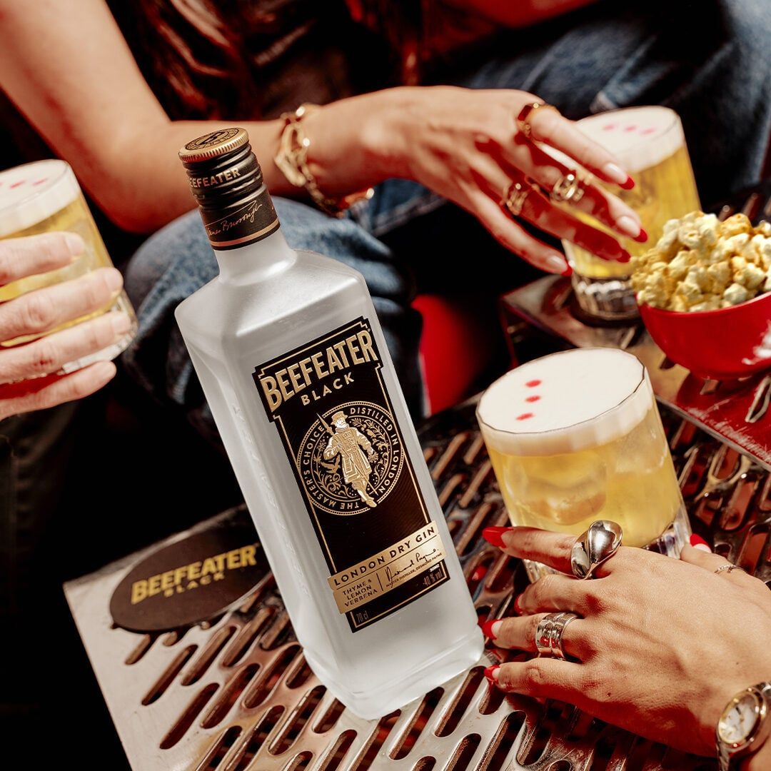 Beefeater Black - Gin with lemon verbena and thyme botanicals
