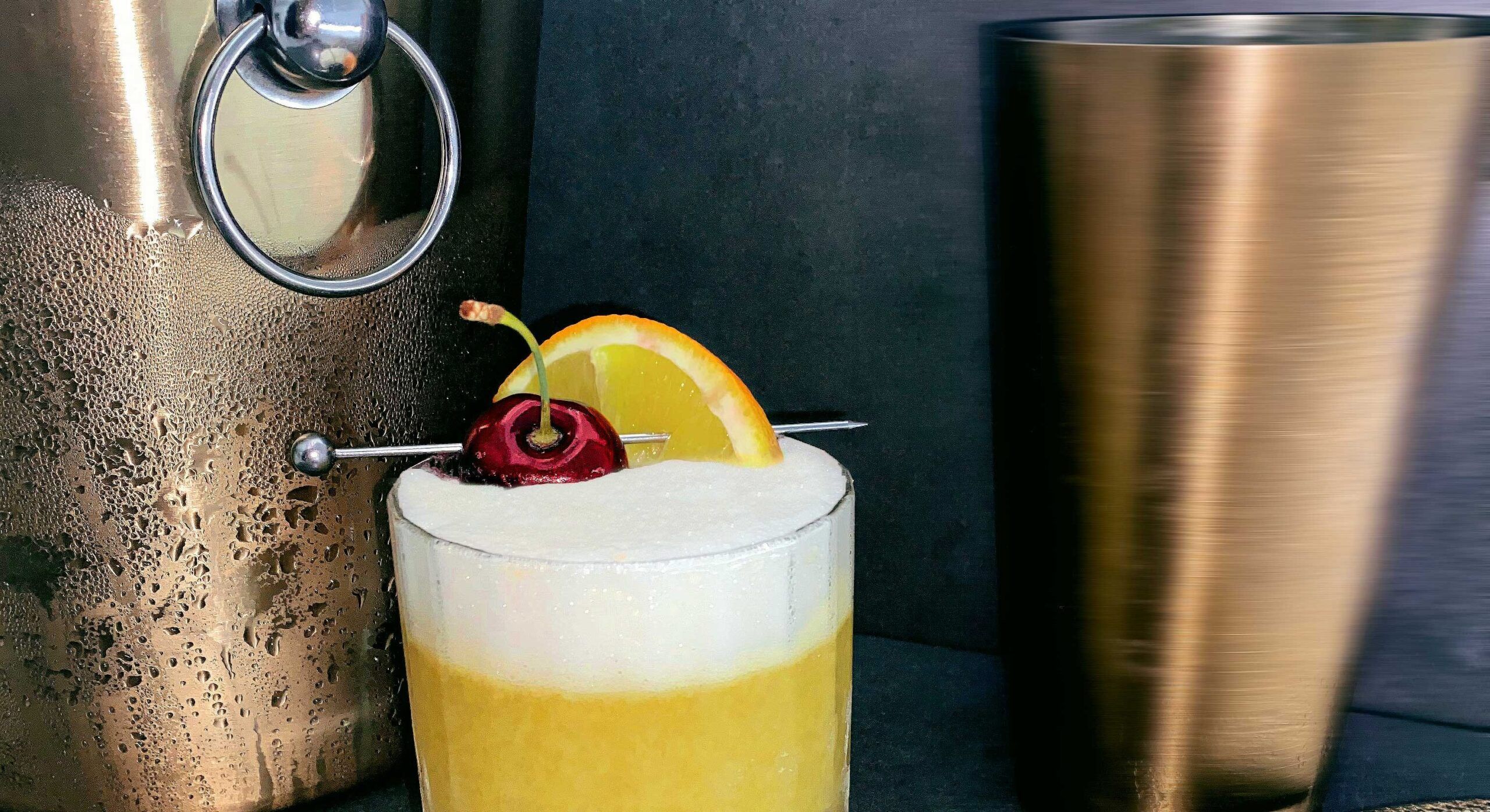 Chivas Sour Cocktail